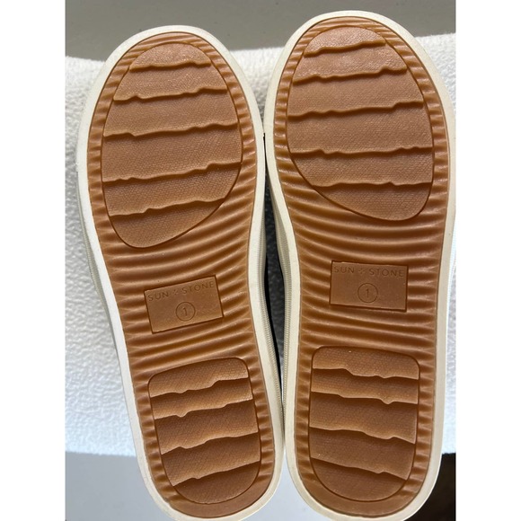SUN + STONE MARIAM LITTLE GIRLS SLIP ON SNEAKERS BLACK SIZE 1 NWOT - Picture 6 of 7